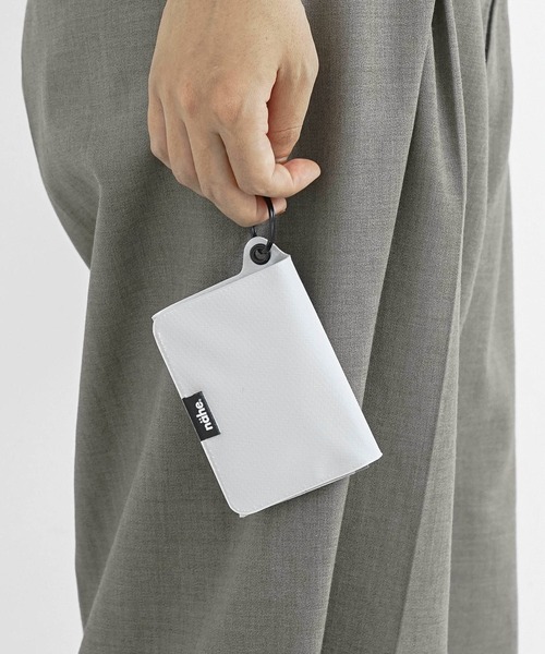 Nahe（ネーエ）の「nahe ネーエ ライトウォレット 三つ折り ミニ財布 カード コインケース 小銭入れ（コインケース・メンズ・レッド/ネイビー/ホワイト/ベージュ/ブラック/イエロー/グリーン・FREE）」の2枚目の写真