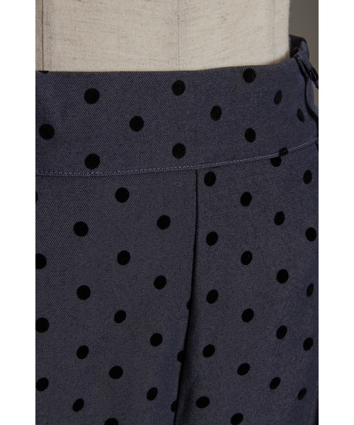 &. NOSTALGIA（アンドドットノスタルジア）の「フロッキードットパンツ（その他パンツ・レディース・チャコールグレー/ブラック・FREE）」の22枚目の写真