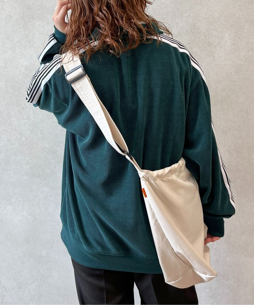 CPCM（シーピーシーエム）の「コーデュロイトラックジャケット（ブルゾン・レディース・アイボリー/オリーブ/グリーン/チャコールグレー・FREE）」の21枚目の写真