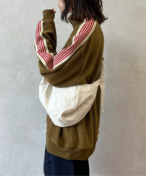 CPCM（シーピーシーエム）の「コーデュロイトラックジャケット（ブルゾン・レディース・アイボリー/オリーブ/グリーン/チャコールグレー・FREE）」の12枚目の写真