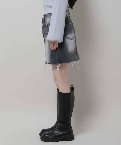 3.3 Field Trip （3.3フィールドトリップ）の「3.3 Field Trip／ダメージデニムスカート  2978697（デニムスカート・レディース・ブラック/ライトブルー・SMALL/MEDIUM）」の14枚目の写真