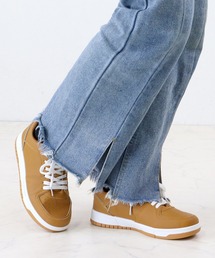 AAA+（サンエープラス）の「AAA+    ローカット コートタイプ スニーカー (3401)（スニーカー）」