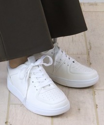 AAA+（サンエープラス）の「AAA+    ローカット コートタイプ スニーカー (3401)（スニーカー）」