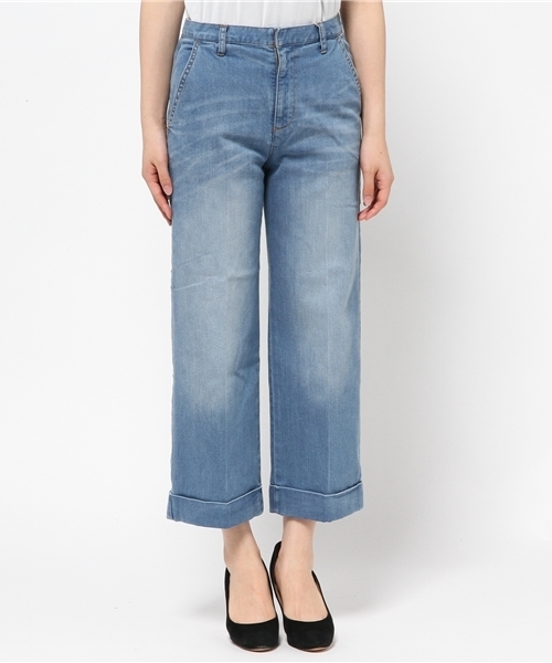 GALLARDAGALANTE(ガリャルダガランテ)の「デニムワイドクロップドパンツ(その他パンツ・レディース・ライトブルー・0/1)」の2枚目の写真