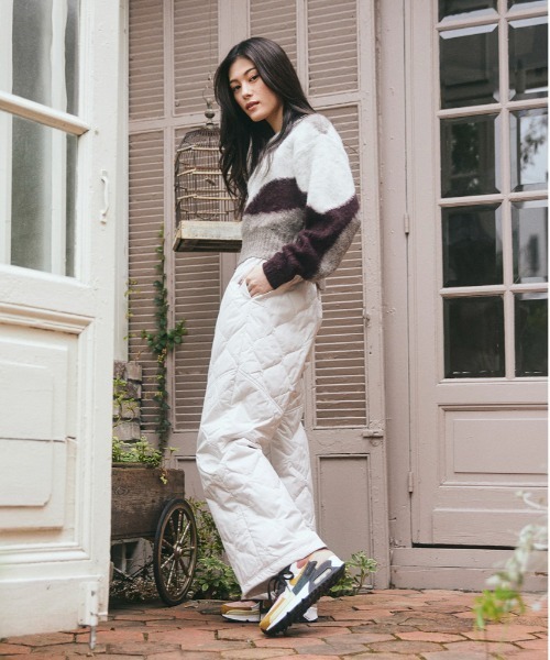 NIKE（ナイキ）の「ナイキ エア マックス 90 ウィメンズシューズ / Nike Air Max 90 Women's Shoes＜22-29cm 展開＞（スニーカー・レディース・ブラック・29/25/26/25.5/24.5/27/26.5/22/22.5/23.5/28/23/27.5/24/28.5）」の12枚目の写真