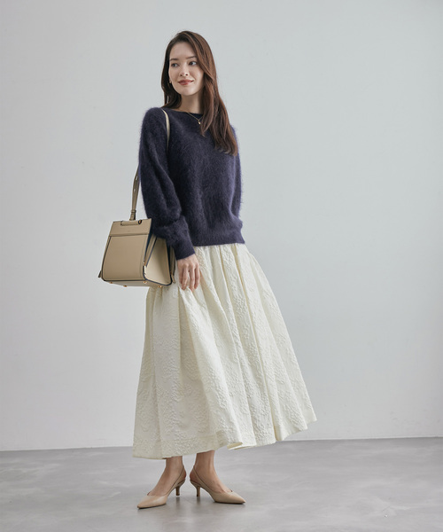 ROPE'（ロペ）の「【一部店舗限定】カシミヤ100％ クルーネックファーニット（ニット/セーター・レディース・ブラック/ネイビー・FREE）」の8枚目の写真