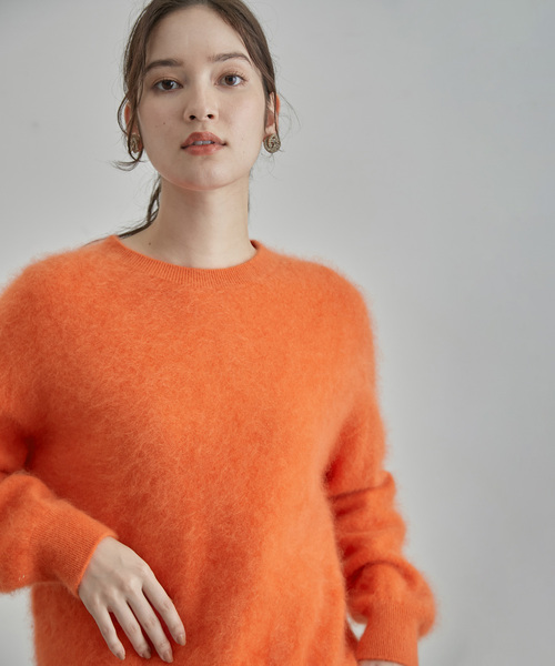 ROPE'（ロペ）の「【一部店舗限定】カシミヤ100％ クルーネックファーニット（ニット/セーター・レディース・ブラック/ネイビー・FREE）」の10枚目の写真