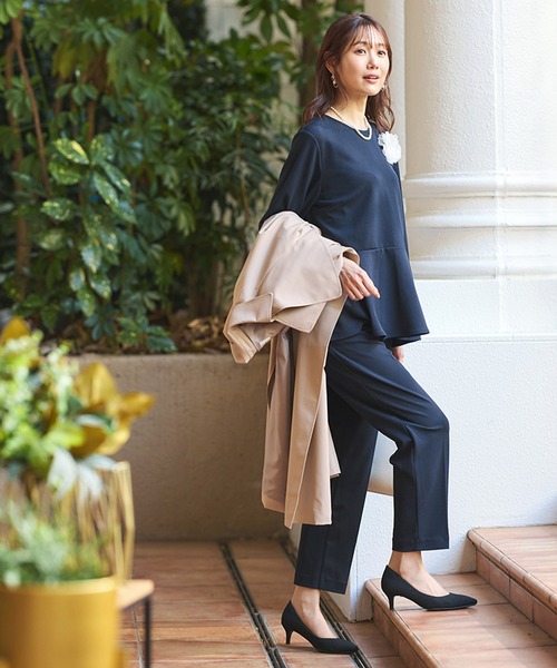 しわになりにくいストレッチテーパードパンツ（スラックス