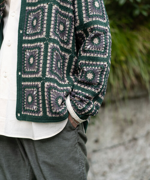 417 EDIFICE(フォーワンセブンエディフィス)の「クロシェニット カーディガン / crochet knit(カーディガン/ボレロ・メンズ・ブルー/ホワイト系その他/イエロー/グリーン/ブラック・MEDIUM/LARGE)」の16枚目の写真