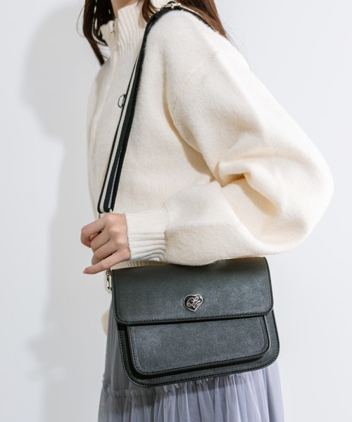 OLIVE des OLIVE（オリーブデオリーブ）の「エンブレム付ラインショルダーバッグ　1041120010（ショルダーバッグ・レディース・ピンク/アイボリー/ブラック・FREE）」の10枚目の写真