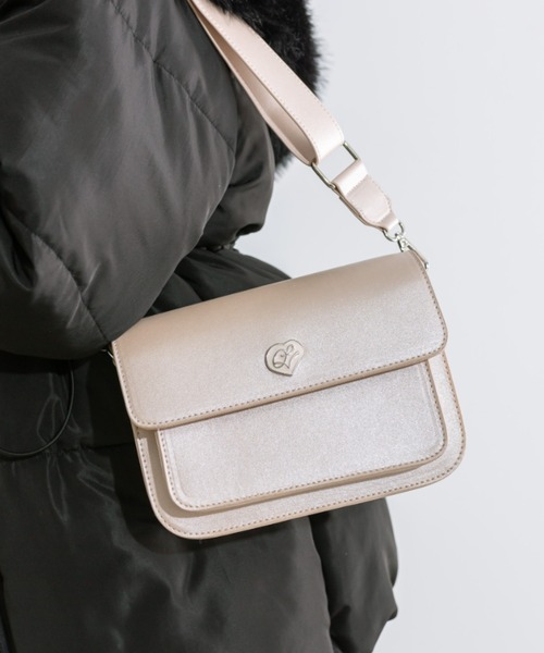 OLIVE des OLIVE（オリーブデオリーブ）の「エンブレム付ラインショルダーバッグ　1041120010（ショルダーバッグ・レディース・ピンク/アイボリー/ブラック・FREE）」の11枚目の写真