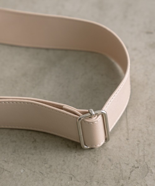 OLIVE des OLIVE（オリーブデオリーブ）の「エンブレム付ラインショルダーバッグ　1041120010（ショルダーバッグ・レディース・ピンク/アイボリー/ブラック・FREE）」の18枚目の写真