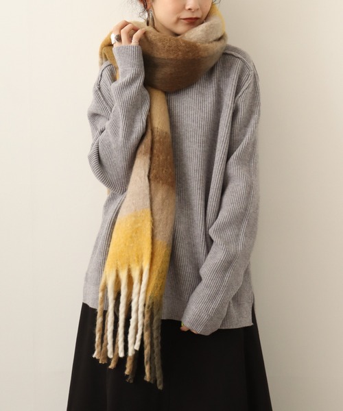 Chiaro（キアロ）の「chiaro リブモール調ニット（ニット/セーター・レディース・ラベンダー/グレー/アイボリー/エメラルド/ライム・40）」の3枚目の写真