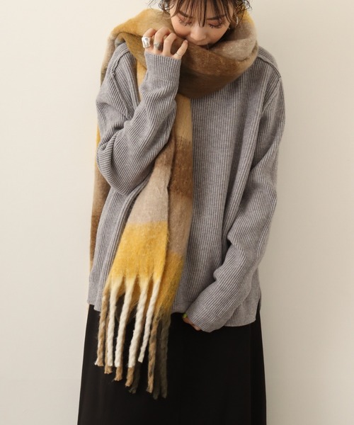 Chiaro（キアロ）の「chiaro リブモール調ニット（ニット/セーター・レディース・ラベンダー/グレー/アイボリー/エメラルド/ライム・40）」の12枚目の写真