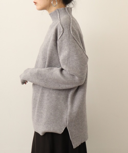 Chiaro（キアロ）の「chiaro リブモール調ニット（ニット/セーター・レディース・ラベンダー/グレー/アイボリー/エメラルド/ライム・40）」の15枚目の写真