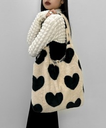 LVEU. | 【LVEU.】ハートもこもこトートバッグ / バッグ 鞄 BAG ハート 起毛 ファー フェイクファー トート 手提げ ブラック アイボリー ZOZOTOWN限定(トートバッグ)