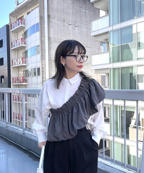 ap retro(アプレトロ)の「ドレープBIGシャツ / オーバーサイズ(シャツ/ブラウス・レディース・ライトベージュ/ライトブルー/ピンク/オフホワイト・FREE)」の8枚目の写真