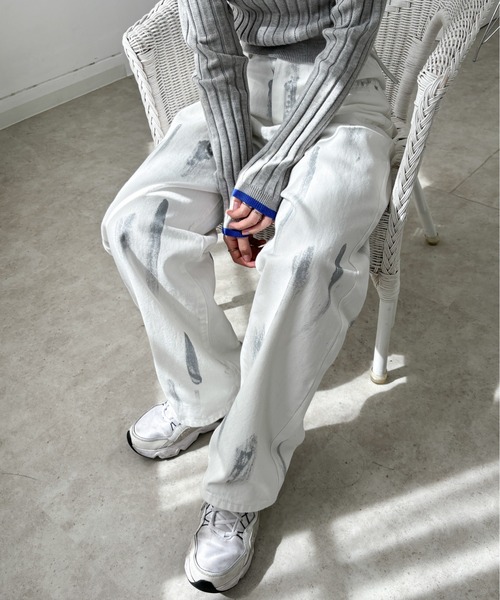 EPIMI E'PIMMY(エピミエピミー)の「箔ペイントワイドストレートデニム(デニムパンツ・レディース・ブルー/ネイビー/アイボリー・SMALL/MEDIUM)」の21枚目の写真