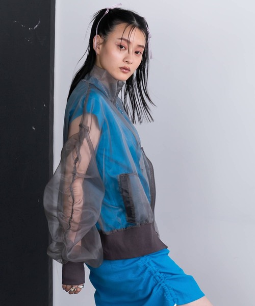 bohmal(ボマール)の「スリーブシャーリングシアーブルゾン(ブルゾン・レディース・グレー/ブラック・FREE)」の21枚目の写真