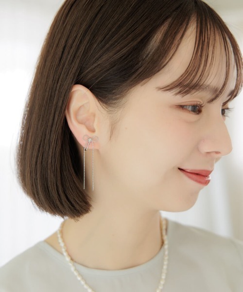 flower（フラワー）の「チェーンリボンイヤリング（イヤリング・レディース・シルバー/ゴールド・FREE）」の3枚目の写真