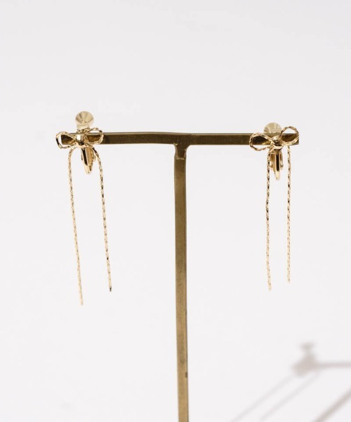 flower（フラワー）の「チェーンリボンイヤリング（イヤリング・レディース・シルバー/ゴールド・FREE）」の8枚目の写真