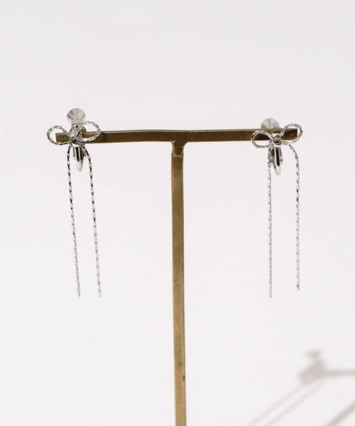 flower（フラワー）の「チェーンリボンイヤリング（イヤリング・レディース・シルバー/ゴールド・FREE）」の11枚目の写真