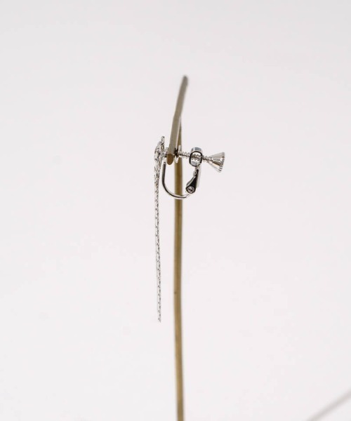 flower（フラワー）の「チェーンリボンイヤリング（イヤリング・レディース・シルバー/ゴールド・FREE）」の12枚目の写真