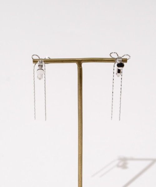 flower（フラワー）の「チェーンリボンイヤリング（イヤリング・レディース・シルバー/ゴールド・FREE）」の13枚目の写真