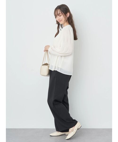 earth music&ecology(アースミュージックアンドエコロジー)の「リラックスワイドパンツ(その他パンツ・レディース・ベージュ/ピンクベージュ/ブラック・M/S)」の19枚目の写真