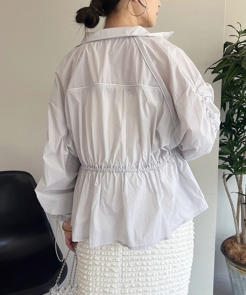 one after another NICE CLAUP(ワンアフターアナザーナイスクラップ)の「袖ドロストマウンテンパーカー(マウンテンパーカー・レディース・グレー系その他/オフホワイト/チャコールグレー・FREE)」の21枚目の写真