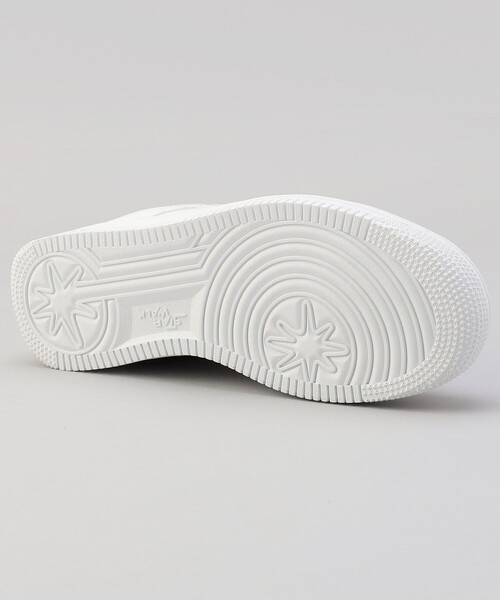 FREAK'S STORE(フリークスストア)の「STARWALK/スターウォーク 限定展開 WHITE/ENAMEL SILVER(スニーカー・メンズ・シルバー・6/7/8/9/10/5)」の2枚目の写真