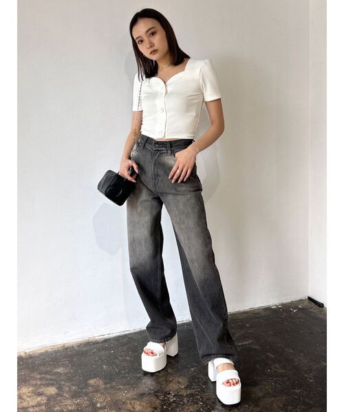 EMODA（エモダ）の「ヴィンテージライクライトジーンズ（デニムパンツ・レディース・グレー/ライトブルー・SMALL/MEDIUM）」の8枚目の写真