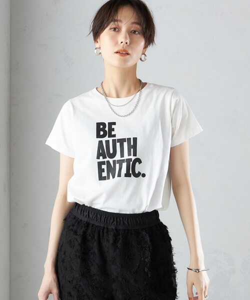 +81BRANCA(ハチイチブランカ)の「【SHIPS別注】81BRANCA:バリエーション ロゴ TEE ◇(Tシャツ/カットソー・レディース・オフホワイト/ストーン/ライトグレー/ブラウン・ONE SIZE)」の5枚目の写真