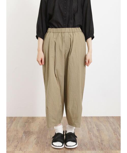 Samansa Mos2(サマンサ モスモス)の「【Lサイズ WEB限定】【UVカット】さらりと軽やかコクーンパンツ(その他パンツ・レディース・ネイビー/ベージュ/カーキ・M/L)」の16枚目の写真