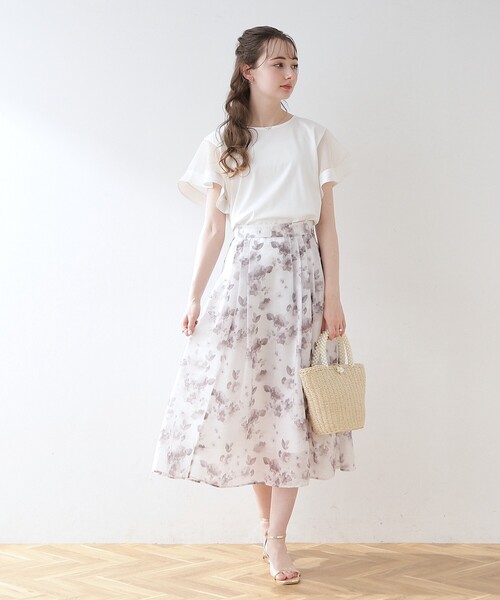 couture brooch（クチュールブローチ）の「◆【華やかサマーフラワー】水彩フラワージャカードタックスカート（スカート・レディース・ピンク系その他/ホワイト系3/ブルー系5・40/38/42/36）」の16枚目の写真