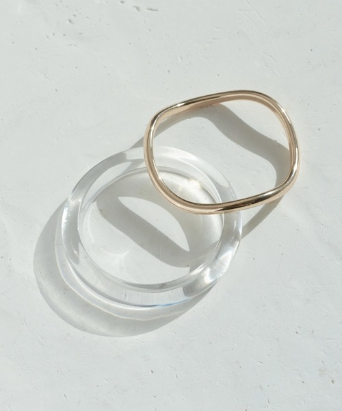 GOLDY(ゴールディ)の「レジン&メタル ウェーブ セット バングル(バングル/リストバンド・レディース・その他6/シルバー/グレー/その他4/ゴールド/ベージュ/その他1/その他2/その他3/その他5/ブラウン/グリーン/カーキ・FREE)」の19枚目の写真