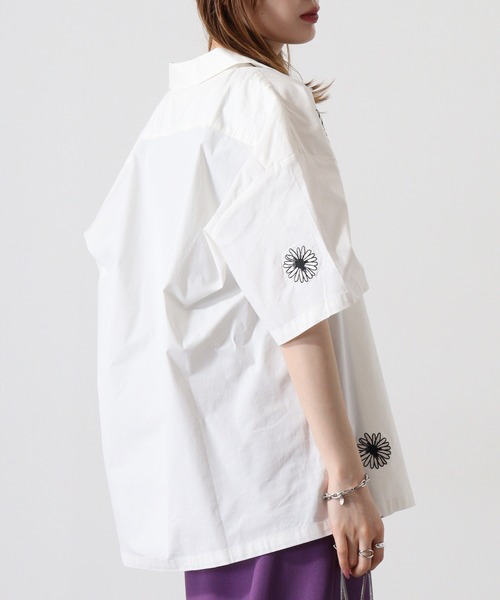 ATELANE（アテレーン）の「アソート刺繍開襟S/Sシャツ（シャツ/ブラウス・メンズ・ホワイト/ブラウン/ベージュ系/ブラック系/チャコール/ベージュ/ホワイト系/ブラック/チャコールグレー/グレー/グレー系/ブルー・L/M/XL）」の16枚目の写真