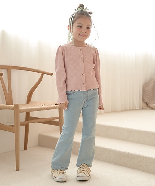 Lycee mine(リセマイン)の「きれいシルエットしっかりストレッチフレアデニムパンツ(デニムパンツ・キッズ・ブルー/ライトブルー・100cm/110cm/120cm/130cm/140cm/150cm)」の6枚目の写真