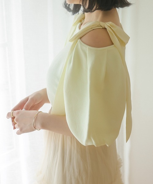 favclo.(ファブクロ)の「off shoulder ribbon tops / オフショルダーリボントップス(Tシャツ/カットソー・レディース・サックスブルー/ブラック/アイボリー・FREE)」の22枚目の写真