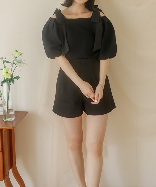 favclo.(ファブクロ)の「off shoulder ribbon tops / オフショルダーリボントップス(Tシャツ/カットソー・レディース・サックスブルー/ブラック/アイボリー・FREE)」の15枚目の写真