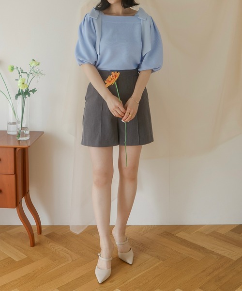 favclo.(ファブクロ)の「off shoulder ribbon tops / オフショルダーリボントップス(Tシャツ/カットソー・レディース・サックスブルー/ブラック/アイボリー・FREE)」の5枚目の写真