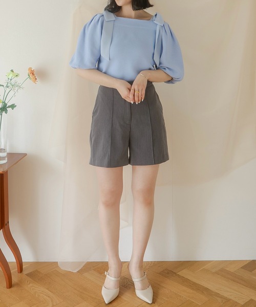 favclo.(ファブクロ)の「off shoulder ribbon tops / オフショルダーリボントップス(Tシャツ/カットソー・レディース・サックスブルー/ブラック/アイボリー・FREE)」の4枚目の写真
