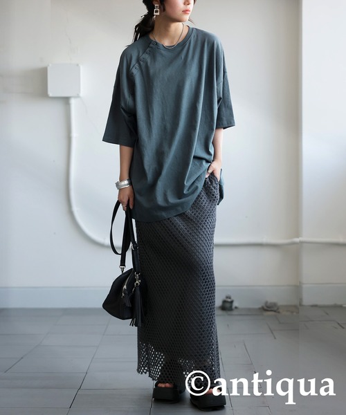antiqua(アンティカ)の「綿麻Tシャツ(Tシャツ/カットソー・レディース・ホワイト/ブラック/ブルー・ONESIZE)」の20枚目の写真
