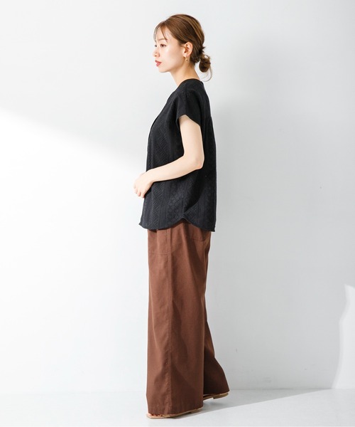 URBAN RESEARCH Sonny Label（アーバンリサーチサニーレーベル）の「『UR TECH 高機能リネン』リネン混ベイカーイージーパンツ（その他パンツ・レディース・ブラック/ブラウン/ブルー・36/38）」の19枚目の写真