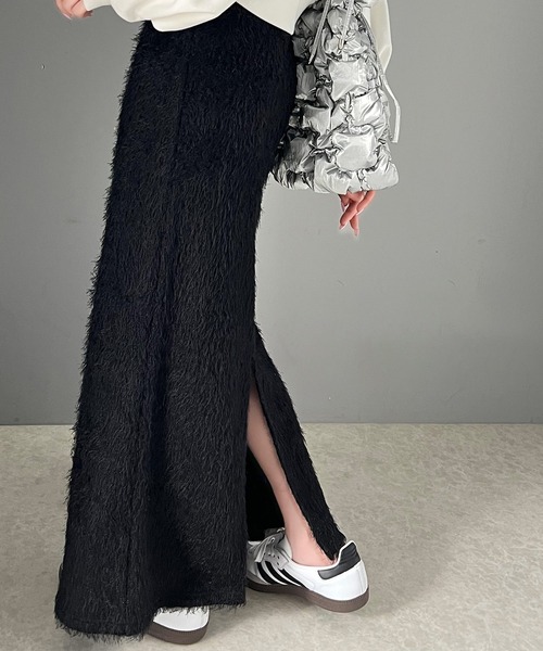 mily bilet(ミウィビレット)の「【mily bilet】カジュアルと女性らしさ両方が叶う!バックスリットシャギーストレートスカート(スカート・レディース・ブラック/アイボリー・LARGE/MEDIUM/SMALL/X-LARGE)」の13枚目の写真