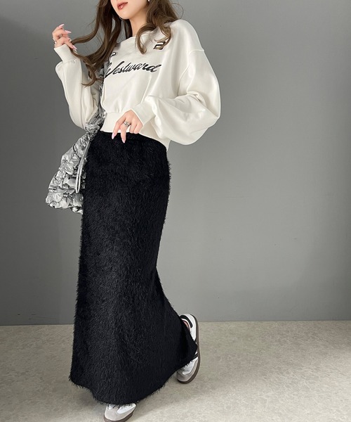 mily bilet(ミウィビレット)の「【mily bilet】カジュアルと女性らしさ両方が叶う!バックスリットシャギーストレートスカート(スカート・レディース・ブラック/アイボリー・LARGE/MEDIUM/SMALL/X-LARGE)」の14枚目の写真