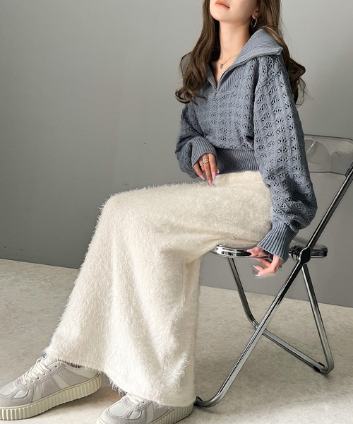 mily bilet(ミウィビレット)の「【mily bilet】カジュアルと女性らしさ両方が叶う!バックスリットシャギーストレートスカート(スカート・レディース・ブラック/アイボリー・LARGE/MEDIUM/SMALL/X-LARGE)」の4枚目の写真