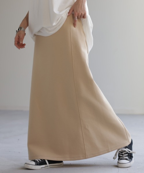 HUG.U（ハグユー）の「【セットアップ可】Aラインスウェットスカート（スカート・レディース・ベージュ/ライトグレー/ブラック/アイボリー・FREE）」の4枚目の写真