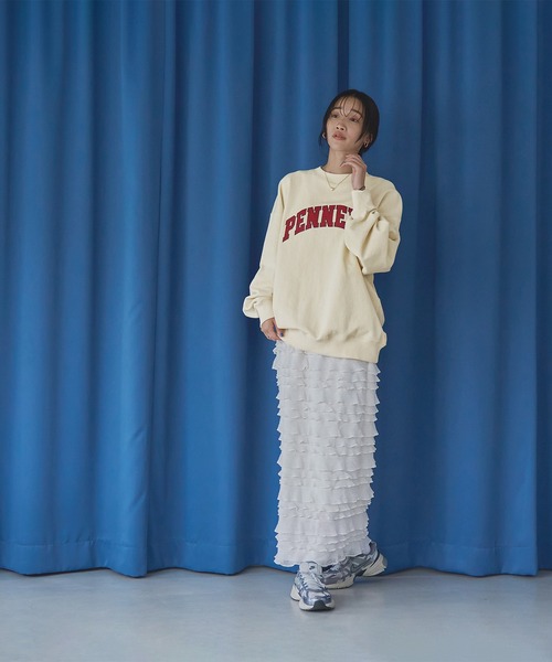 PENNEYS（ぺニーズ）の「【1枚で存在感アップ】PENNEYS（ぺニーズ）別注裏毛ロゴスウェット（スウェット・レディース・ライトグレー/ライトブルー/ダークグレー/ナチュラル・M/L）」の8枚目の写真