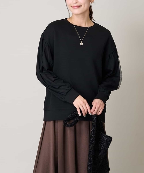 a.v.v(アーヴェヴェ)の「チュールスリーブトップス(Tシャツ/カットソー・レディース・アイボリー/ブラック・40/38/36/34/42)」の1枚目の写真